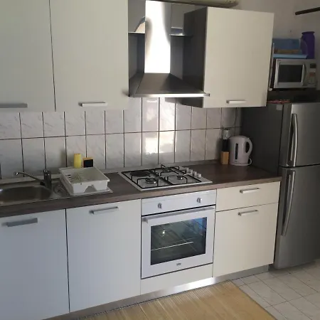 By The Sea Kanica, - 12847 公寓